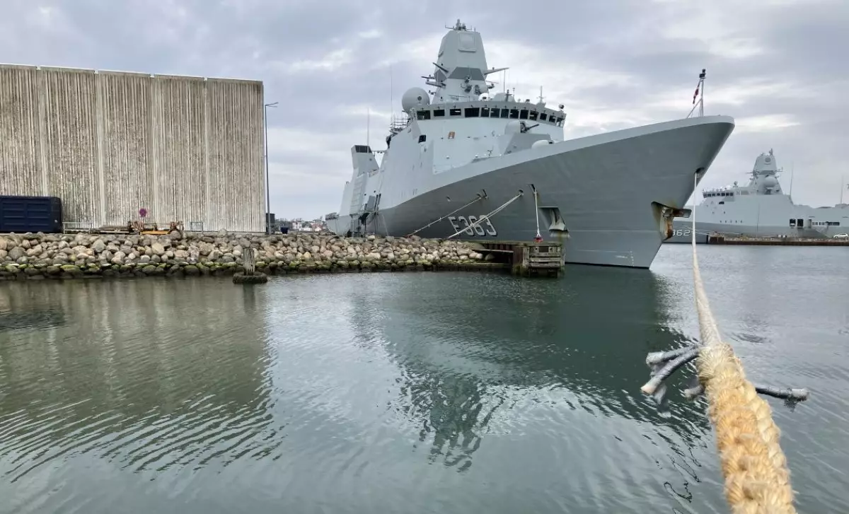 Дания закрыла важный для судоходства пролив из-за сбоя ракеты на военном корабле
