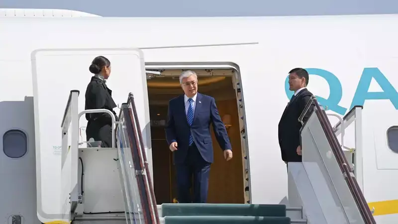 Президент Қасым-Жомарт Тоқаев жұмыс сапарымен Өзбекстанға келді