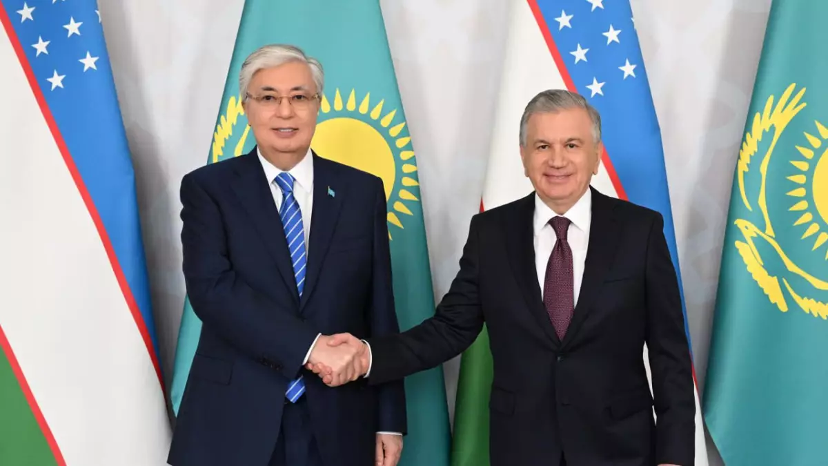 Что обсудили Токаев и Мирзиёев во время неформальной встречи в Узбекистане