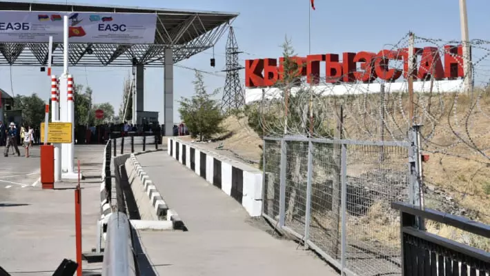Кыргызстан временно закроет КПП «Ак-Кыя-автодорожный» на границе с Узбекистаном