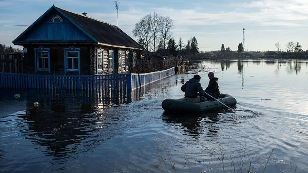 Оцепили из-за паводков населенные пункты в 25 районах Казахстана