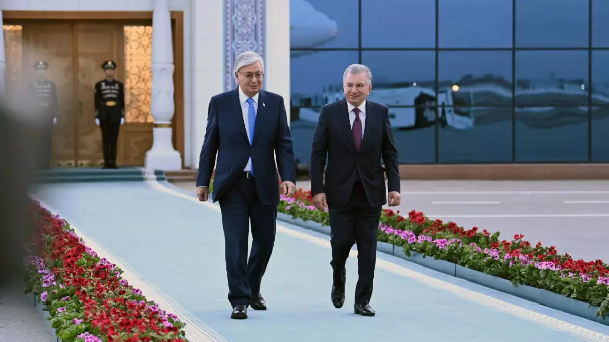 Рабочий визит Токаева в Узбекистан завершился