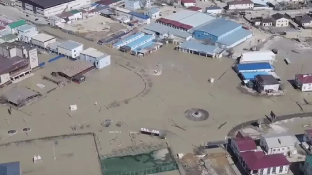 "Ситуация сложная": аким Атырауской области обратился к землякам на фоне паводков
