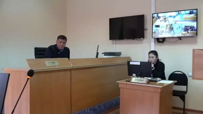Еще одного чиновника приговорили к тюремному сроку за коррупцию в Шымкенте