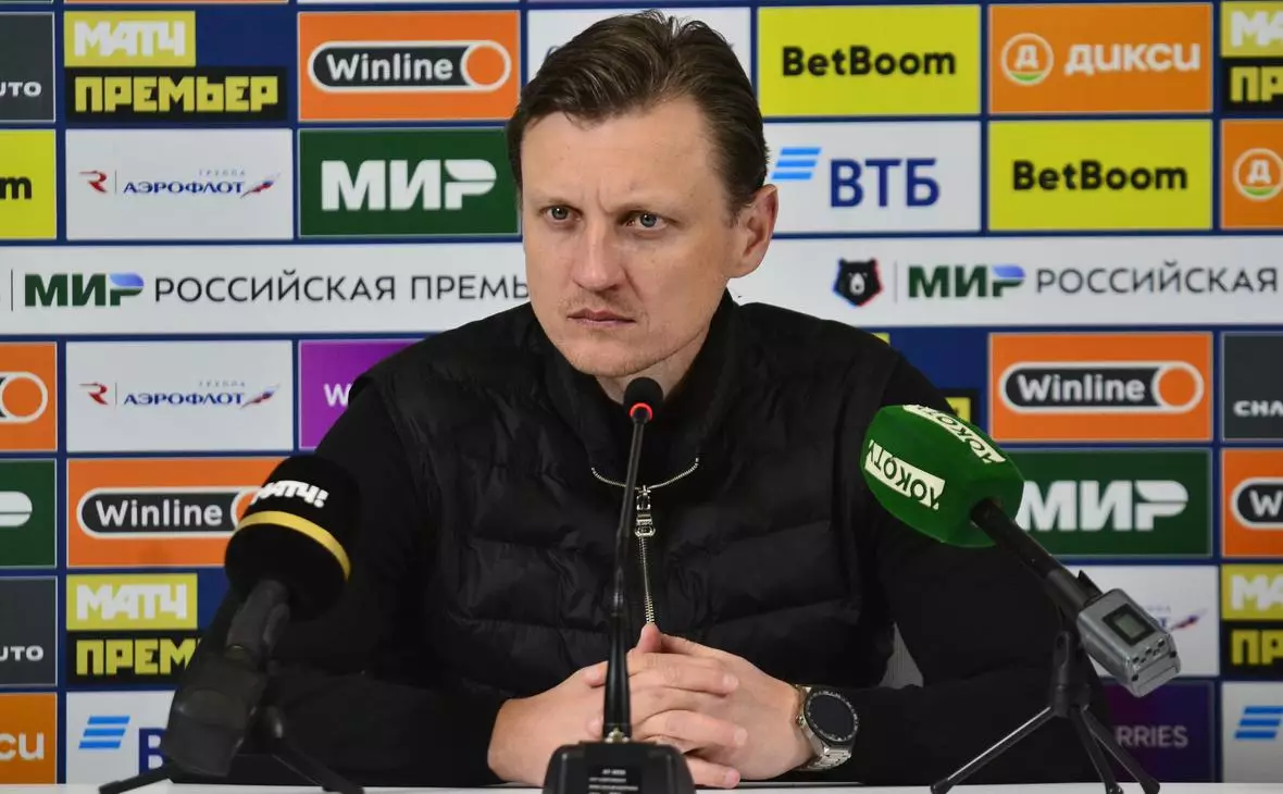 В «Локомотиве» заявили о кредите доверия тренеру после серии неудач
