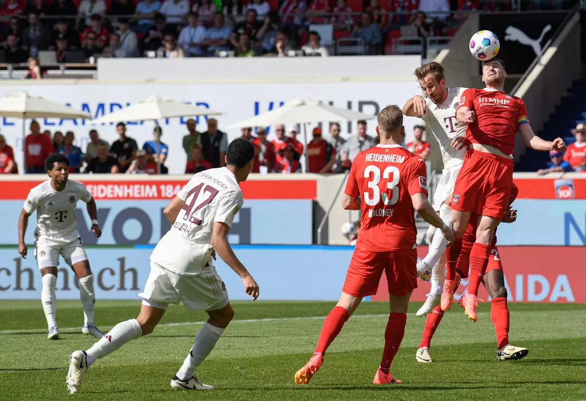 «Бавария» проиграла новичку бундеслиги «Хайденхайму», мюнхенцы вели со счетом 2:0