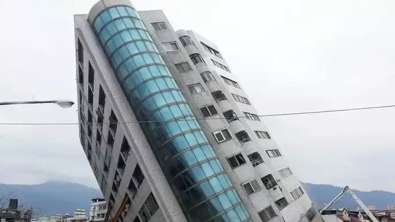 Землетрясение на Тайване: число погибших увеличилось до 13 человек