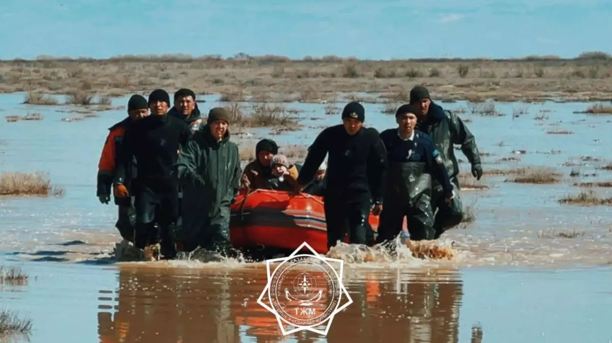 Паводки в Казахстане: эвакуировано 63 927 человек