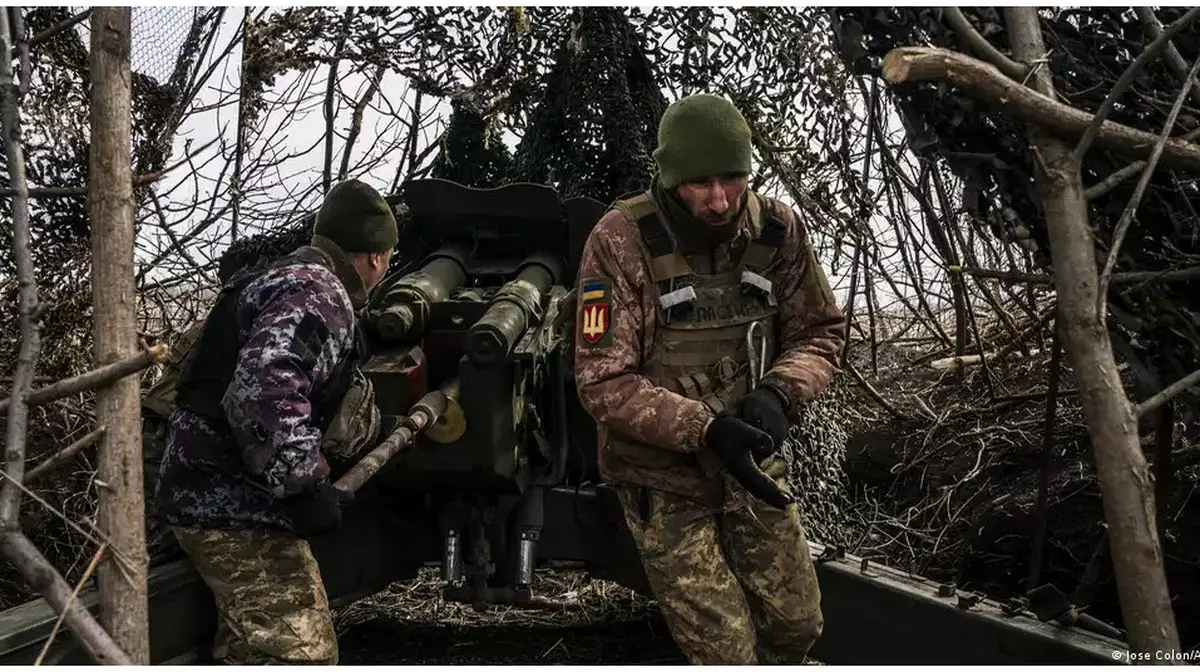Ресей Украинадағы соғыс кезінде тыйым салынған газды пайдаланады