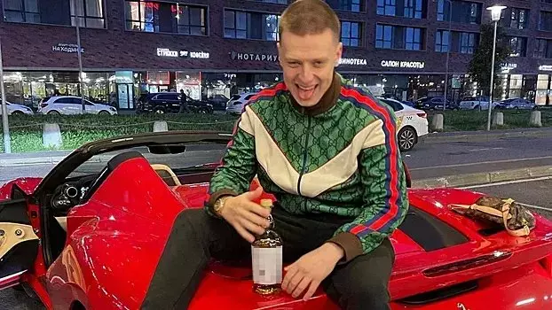 Блогер Мелстрой за неделю купил 10 машин на 580 миллионов рублей