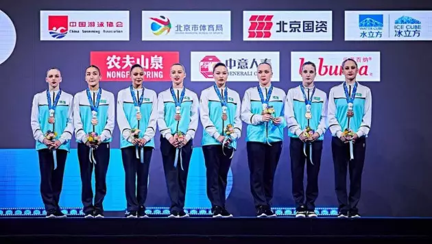 Казахстан обошел Китай за золото Кубка мира по плаванию