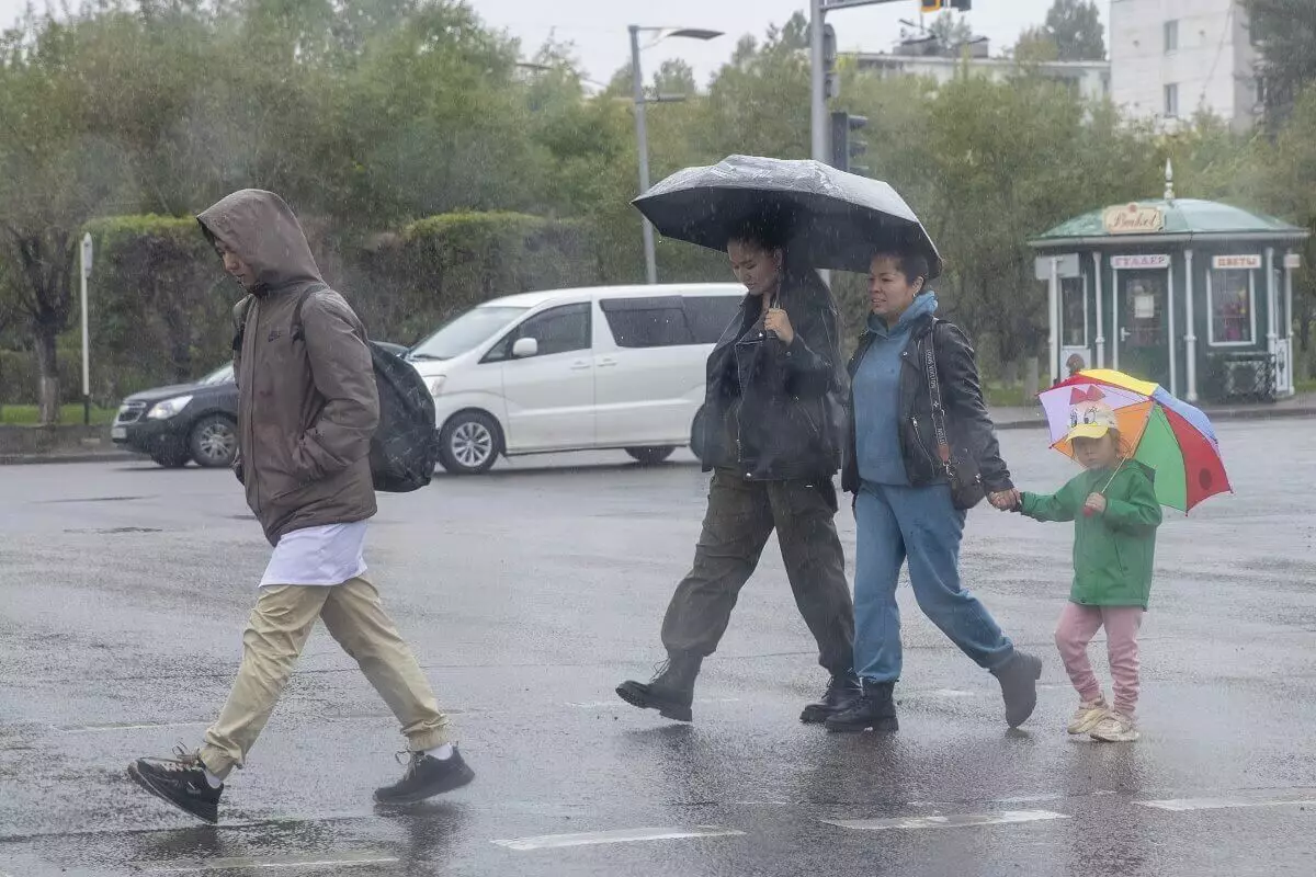 Сильные дожди прогнозируются в центре Казахстана
