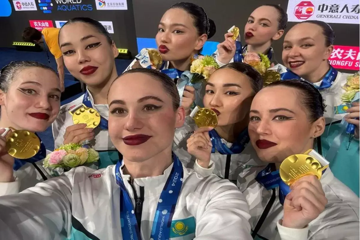 Казахстанская сборная выиграла золото этапа Кубка мира по артистическому плаванию