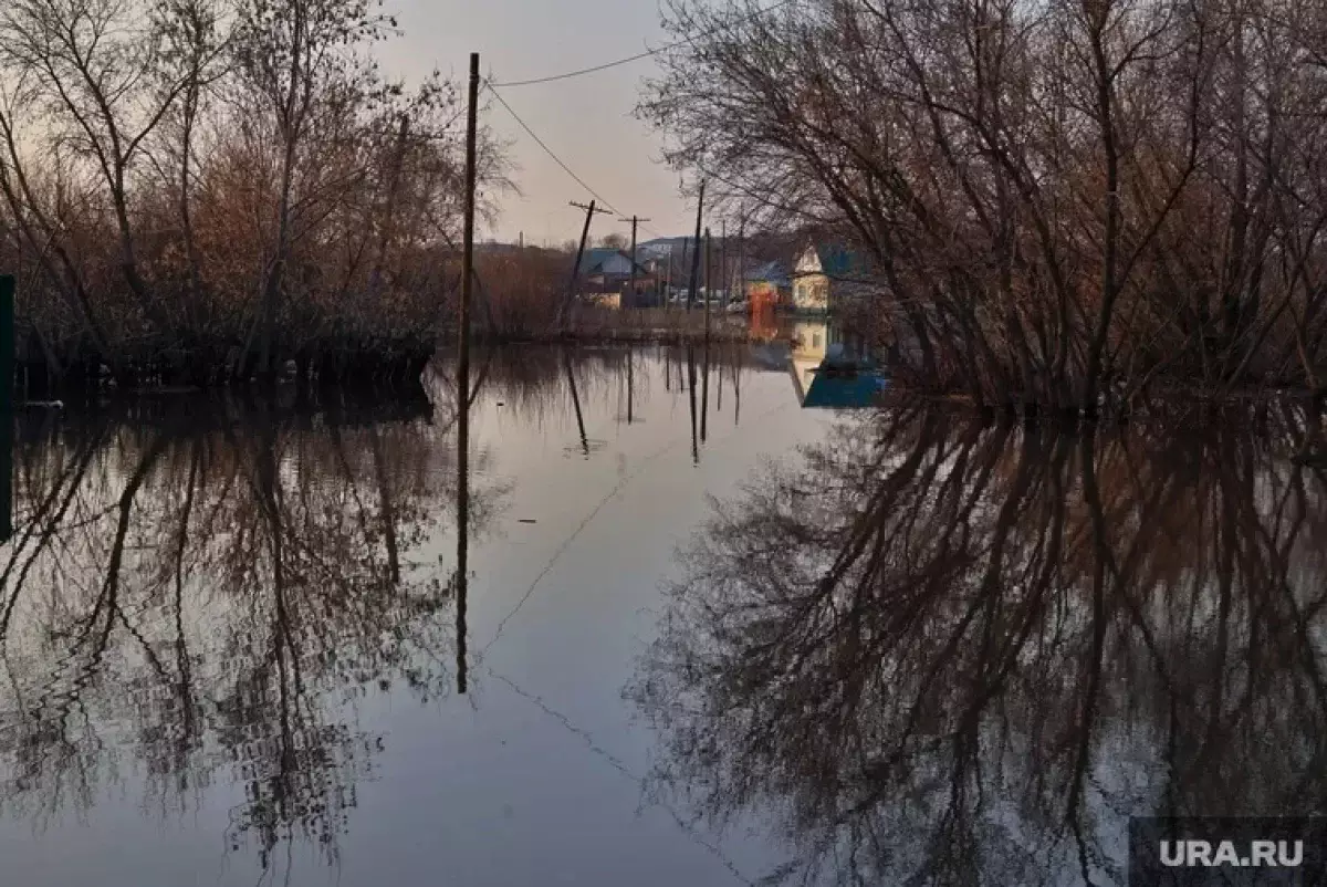О риске затопления 50 сел из-за сбрасывания воды в Казахстане заявили в России