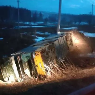 Казахстанский автобус перевернулся в России, есть погибшие