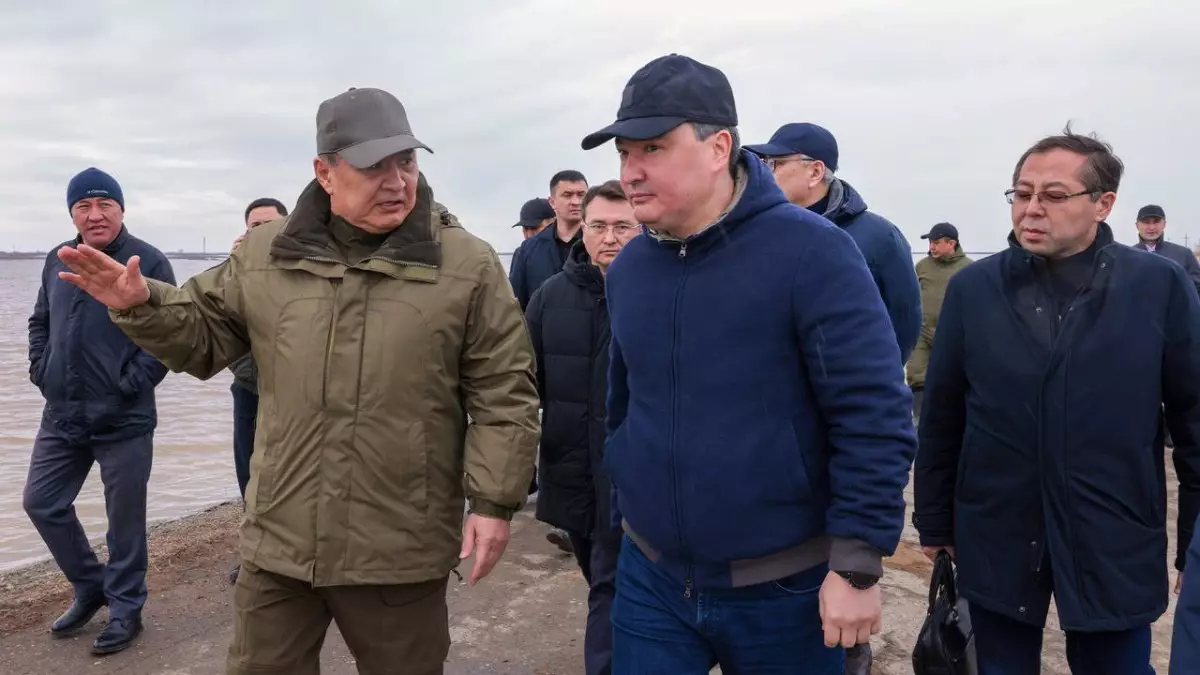 Премьер-министр Казахстана проверил состояние Астанинского контррегулятора
