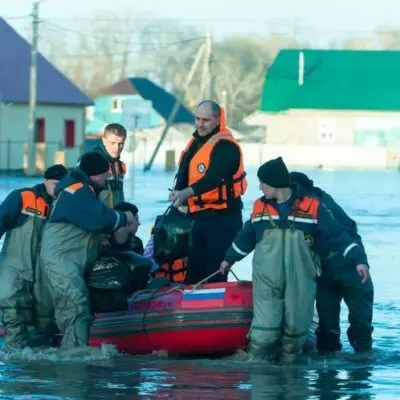 В Оренбургской области из-за перелива через дамбу эвакуируют еще один город