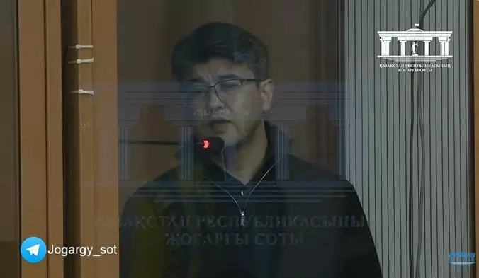 Бишимбаев при допросе полицейских признал, что избил Нукенову из-за конфликта на почве ревности