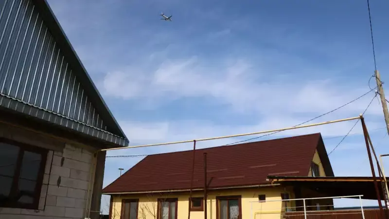 Земля – воздух: сколько домов в пригороде мешают работать аэропорту Алматы