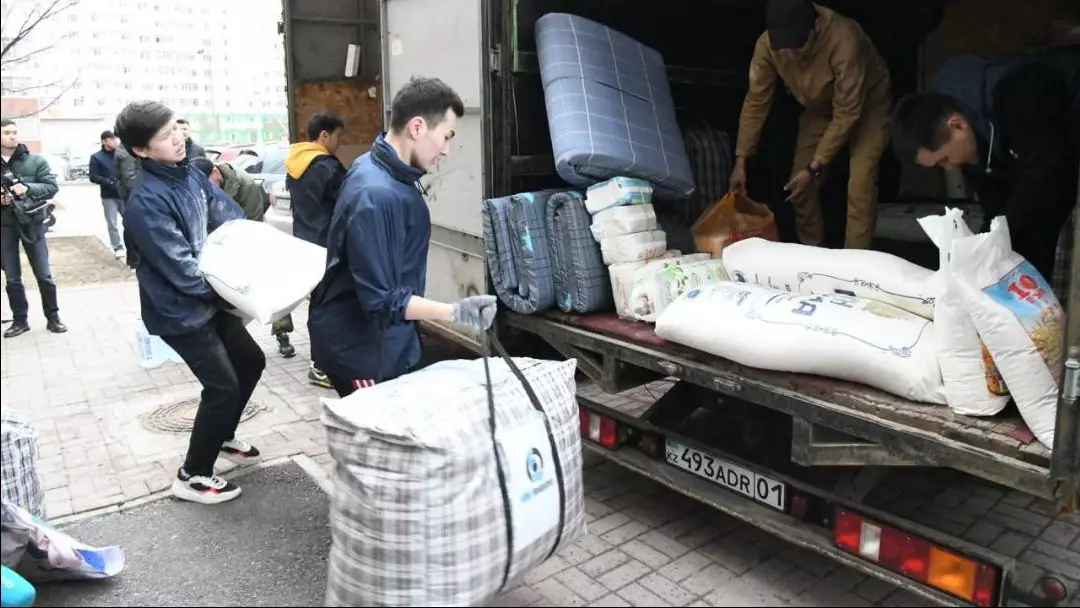 Су тасқыны болған өңірлерге Астанадан гуманитарлық көмек жіберілді