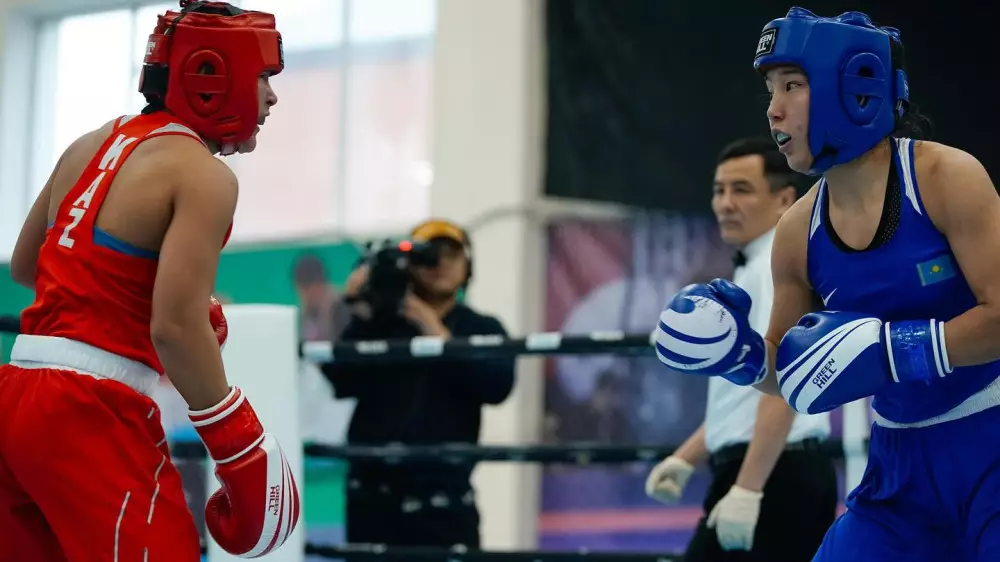 Сенсацией закончился бой лидера сборной Казахстана по боксу