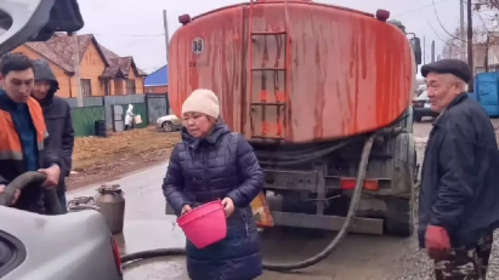 Жители Кокшетау остались без воды из-за ситуации на Сергеевском водохранилище