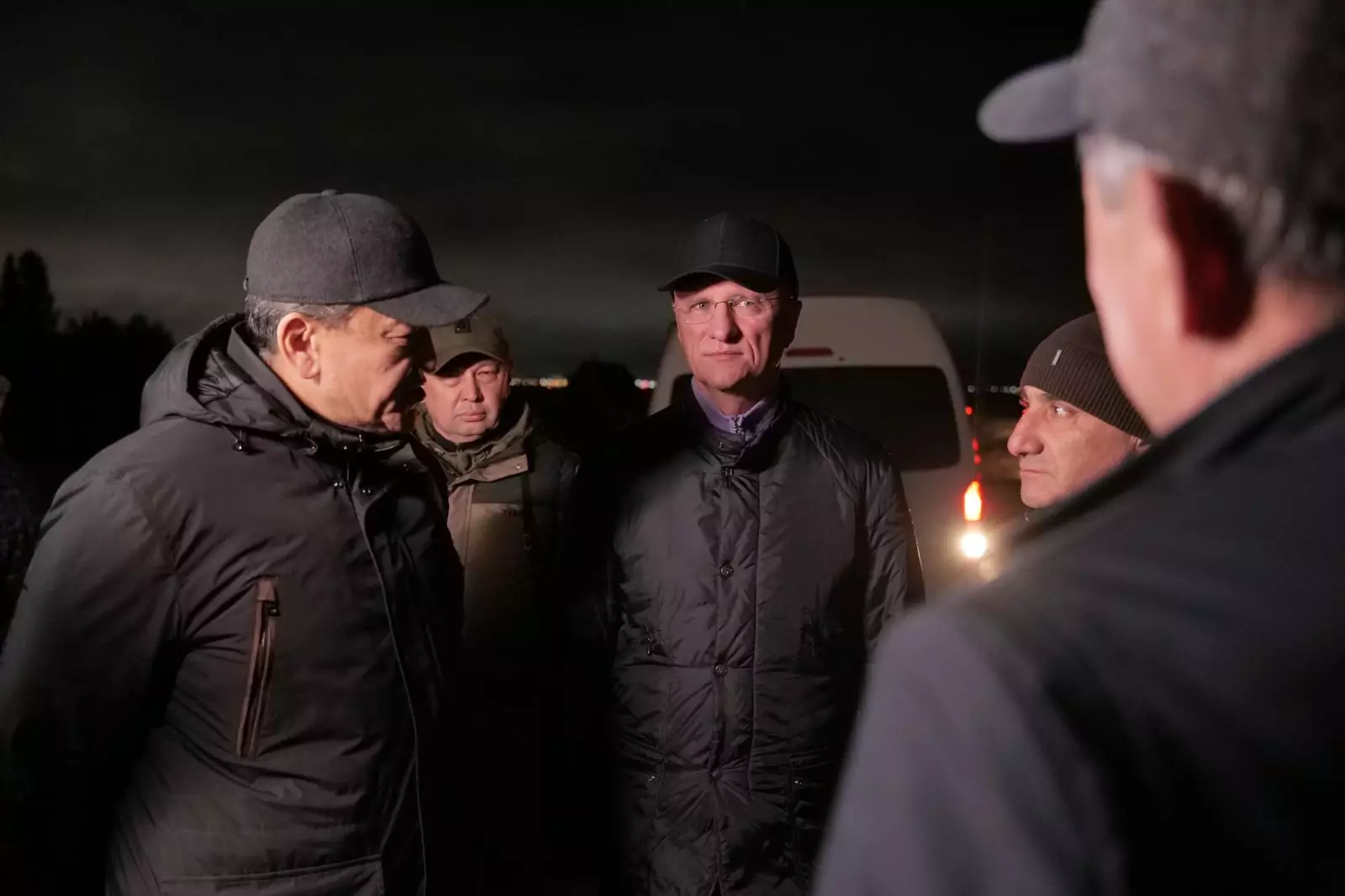 Роман Скляр поручил начать принудительную эвакуацию жителей пригорода Петропавловска