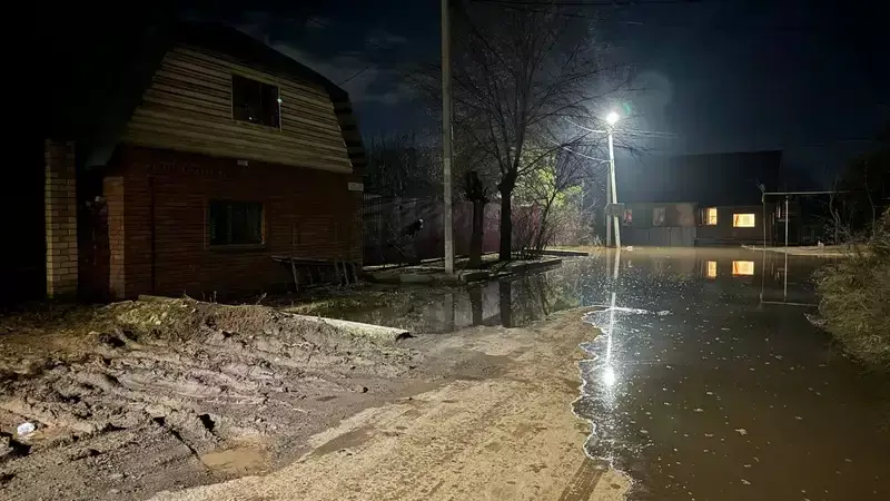 В России неспокойно – уровень воды в Урале поднялся почти на полметра за ночь
