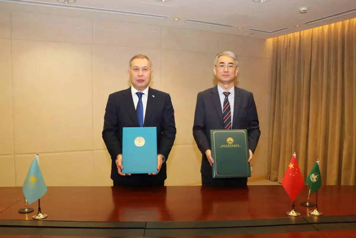 Казахстан подписал соглашение о безвизе с Макао