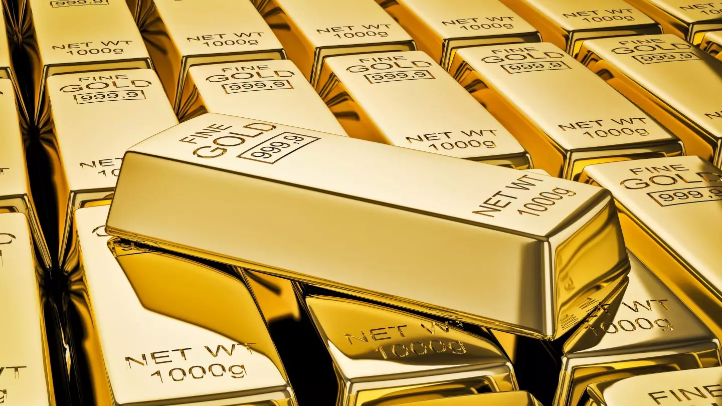 Цены на золото бьют рекорды в Казахстане