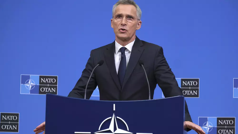 Генсек НАТО назвал последствия промедления в поставках боеприпасов Украине