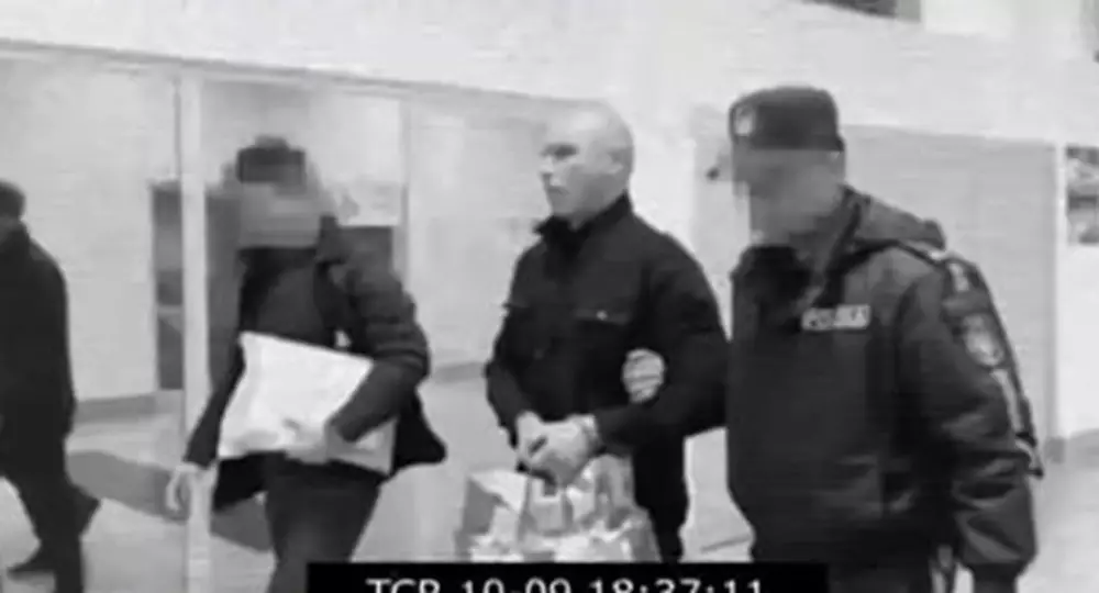 Ущерб в 4 миллиарда: из Азербайджана в Актау экстрадирован руководитель преступной группы   