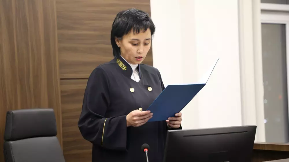 Защите Бишимбаева отказали в отводе судьи