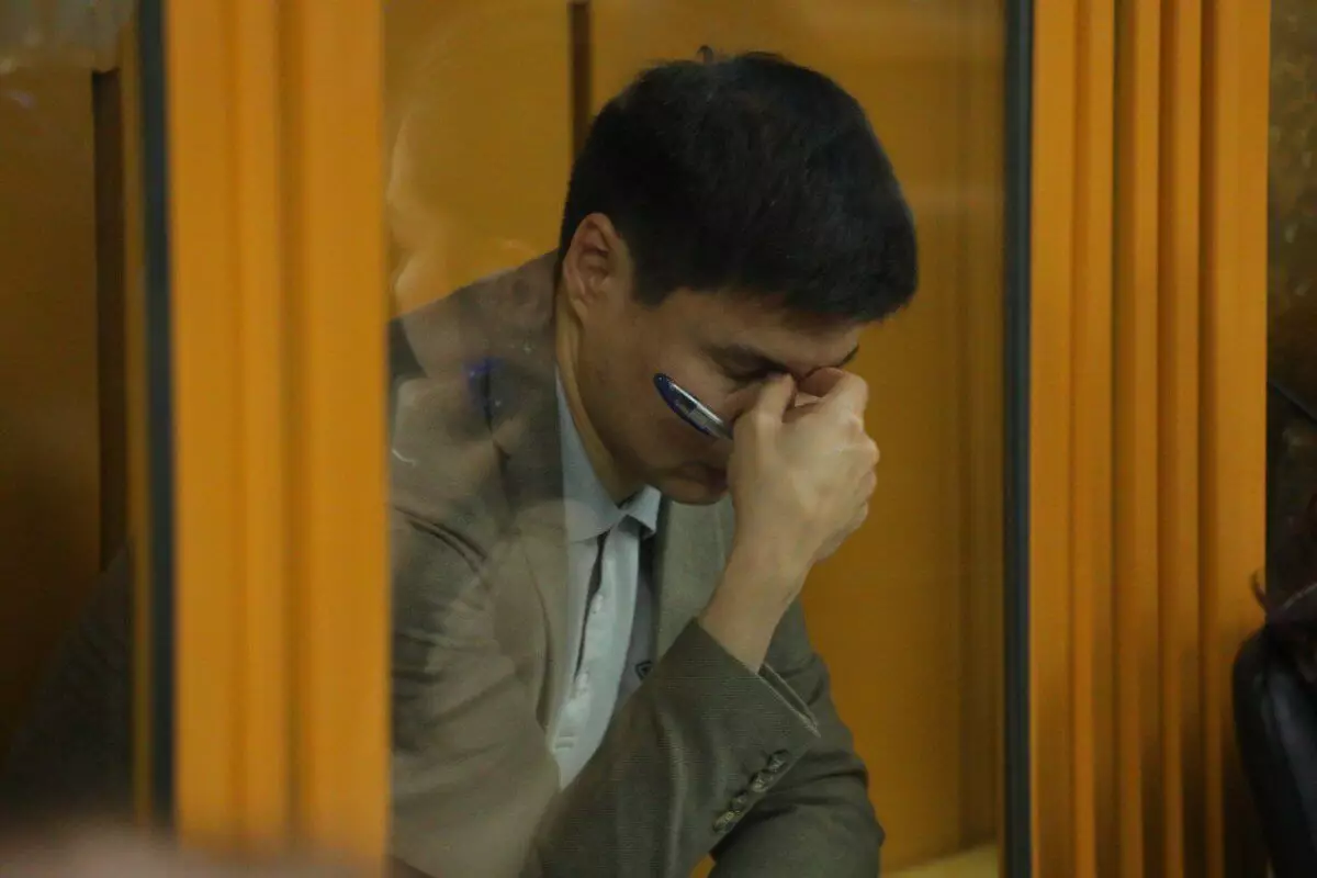«Мне остается жить с чувством вины»: подсудимый Байжанов попросил прощения у родных Нукеновой