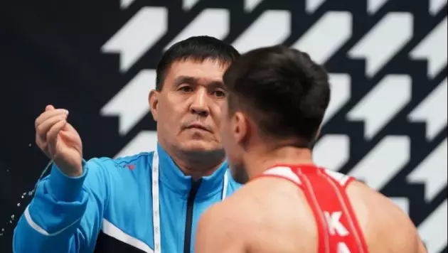 Тренер сборной Казахстана по боксу сделал заявление про Узбекистан перед Олимпиадой-2024