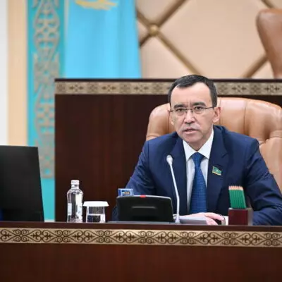 В Казахстане одобрили законы об усилении защиты прав женщин и безопасности детей