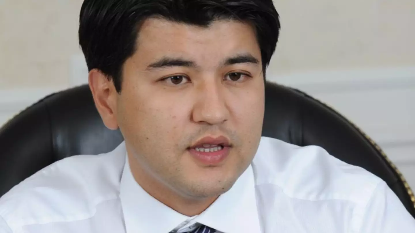 Оскорбление Назарбаева и угрозы журналисту. За что Бишимбаева поcадили в прошлый раз