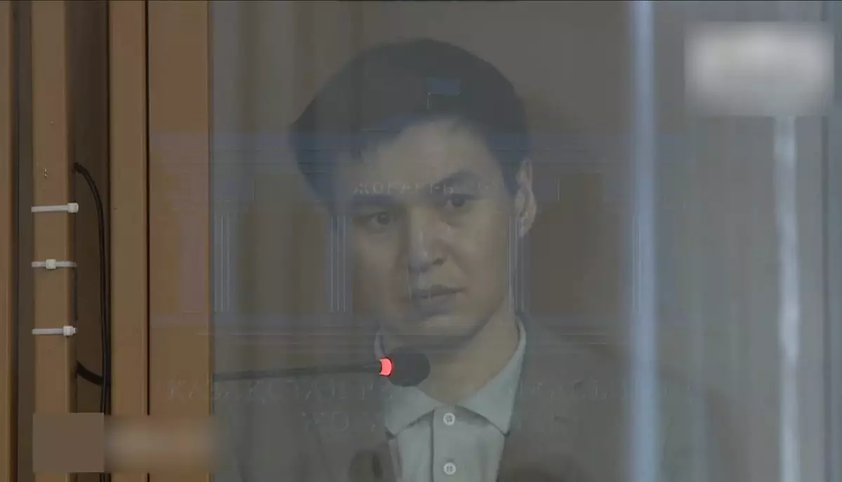 Дело Бишимбаева: второй подсудимый рассказал о давлении со стороны экс-министра