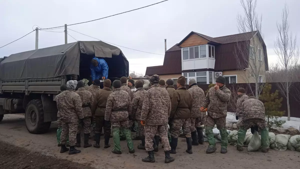 Жителей села под Петропавловском эвакуируют