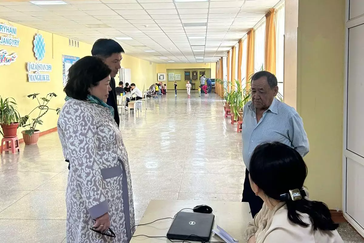 В Мангистау открылся общественный штаб помощи для эвакуированных из Атырауской области