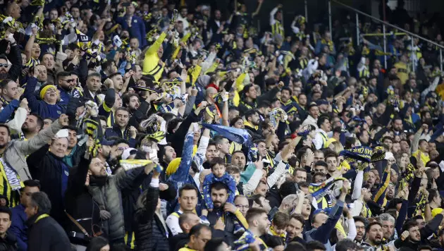Клуб в Турции наказали за "детский состав"