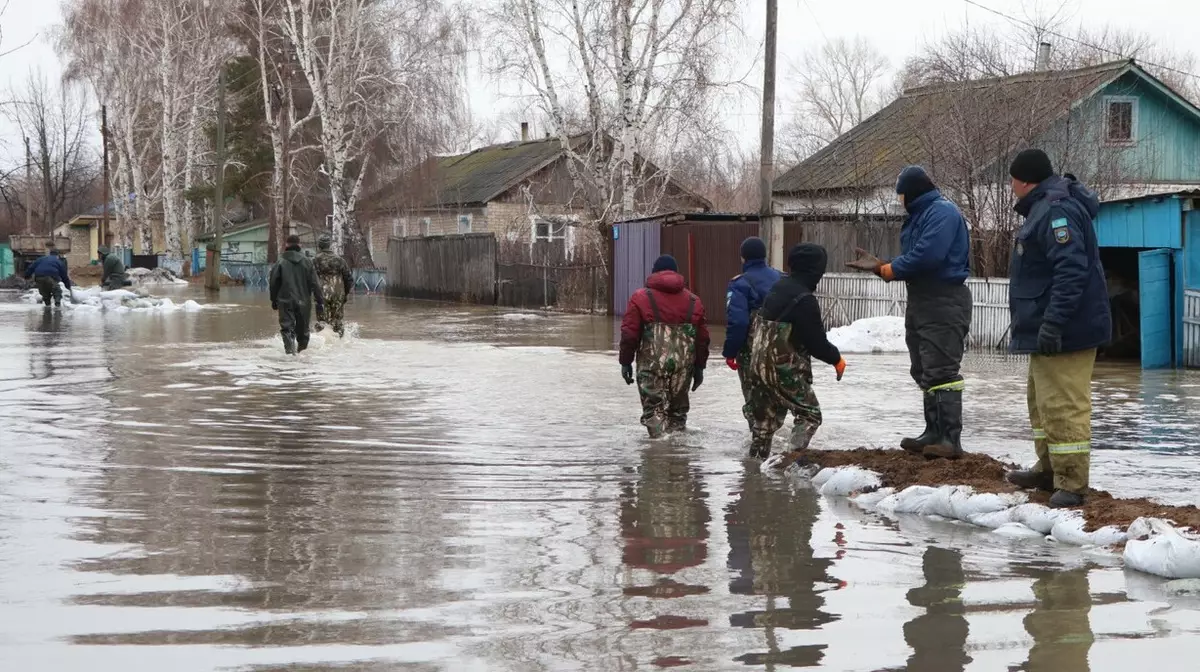 "Жители в панике": в Петропавловске отключили водоснабжение