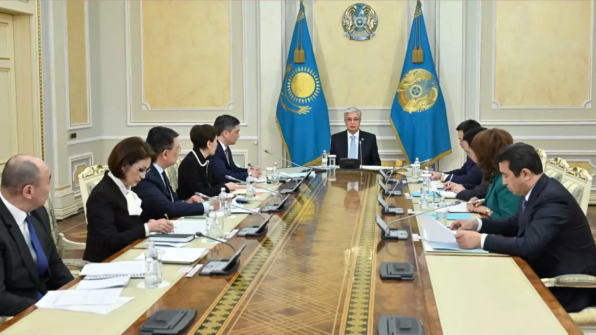 Токаев провёл заседание Республиканского штаба по координации противопаводковых мероприятий