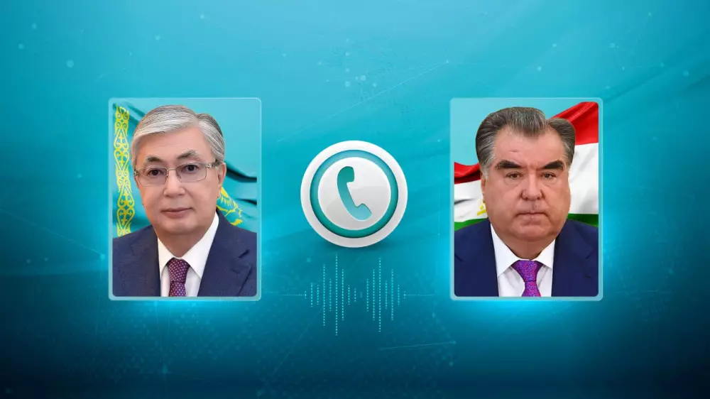 Президент Таджикистана заявил о готовности оказать помощь Казахстану