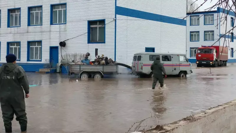 Паводковая ситуация в Атбасаре стабилизируется
