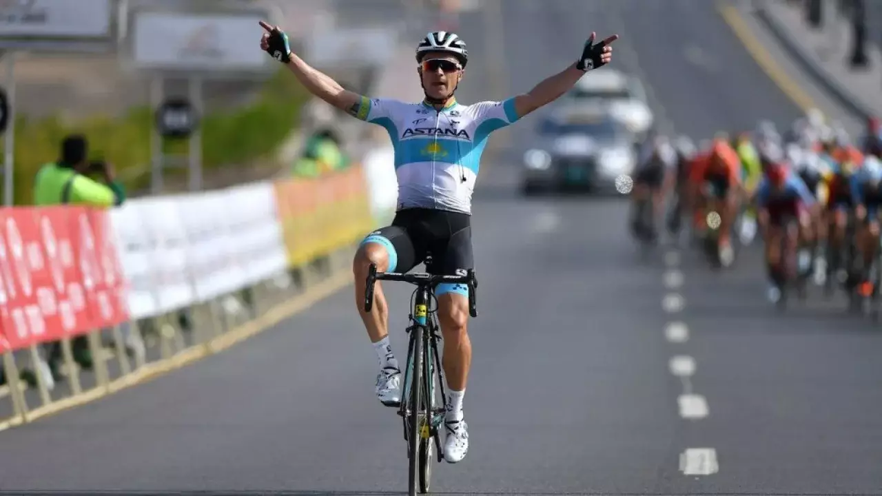 Казахстанский велогонщик выиграл многодневку «Джиро д’Абруццо»