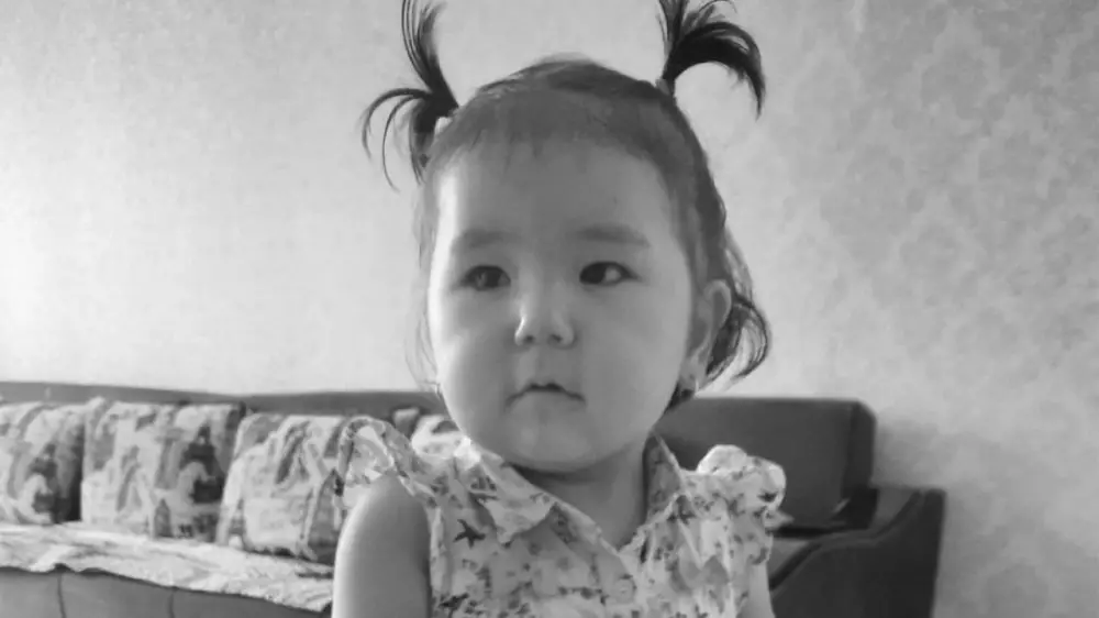 "Ее не стало за 15 часов": казахстанка обвинила врачей в смерти единственной дочери