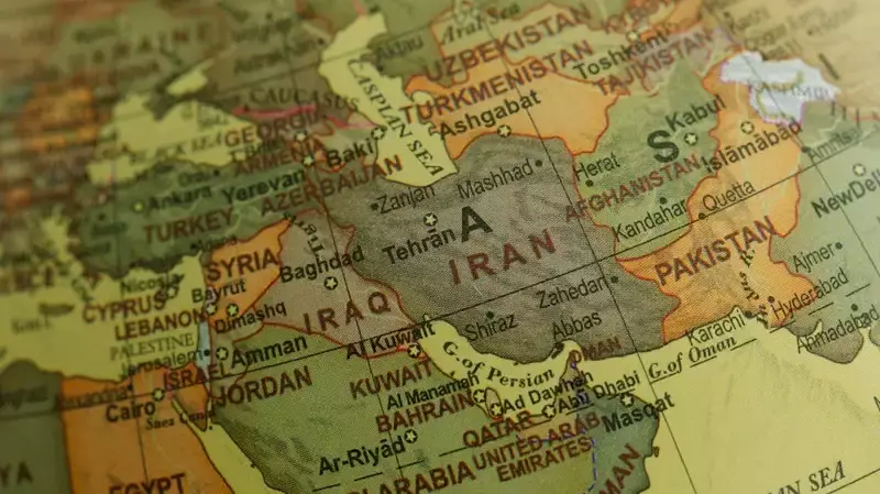 Конфликт между Ираном и Израилем: стоит ли казахстанцам отменять отдых в соседних странах