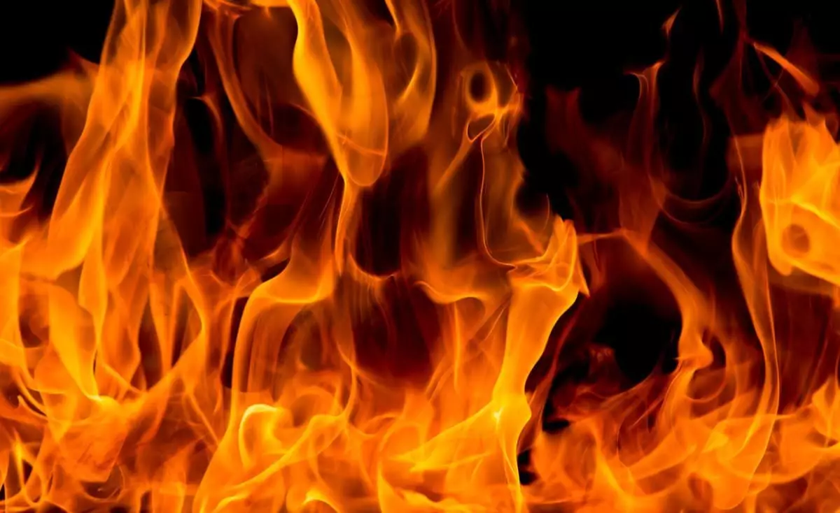 Мужчина заживо сгорел в собственном авто в Павлодаре