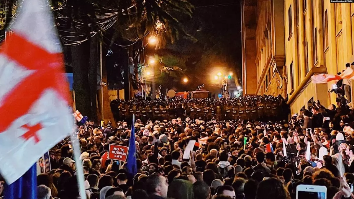 Протесты в Грузии: почему и зачем?